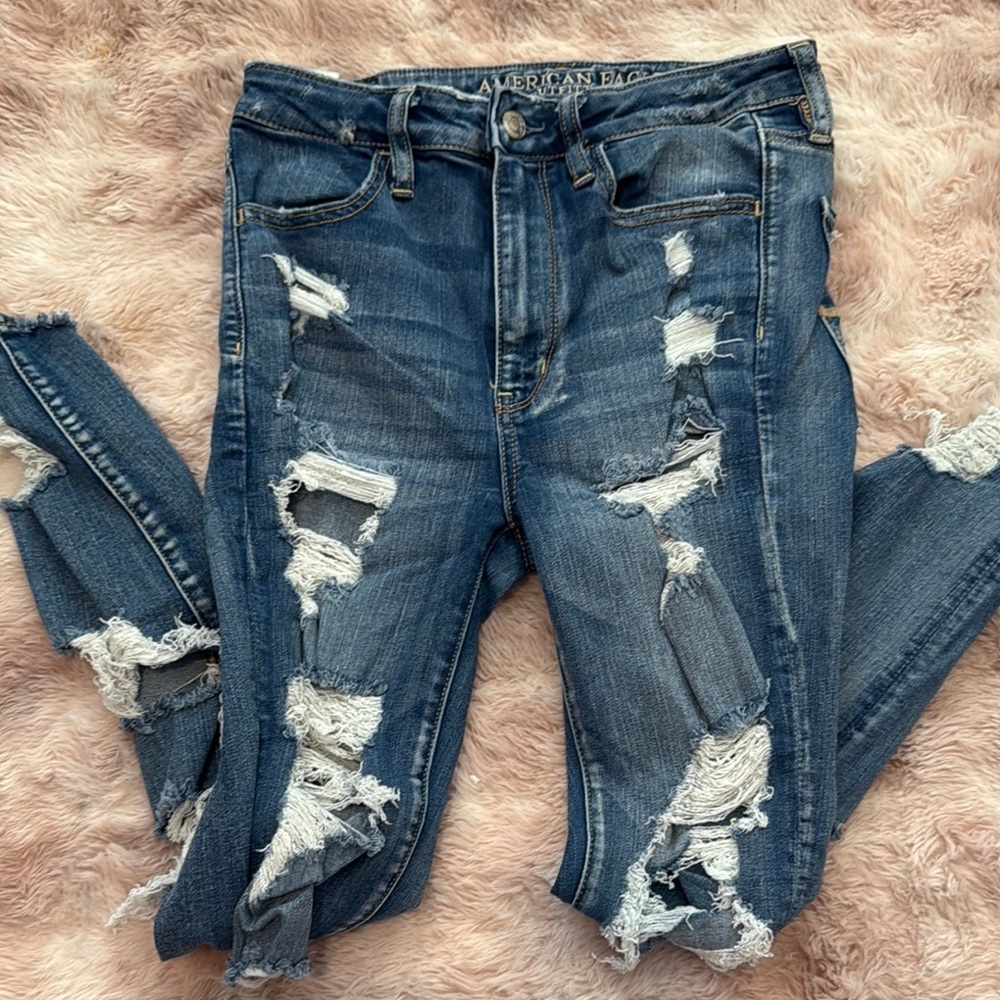 American Eagle Outfitters Women's Ripped Blue Skinny Jeans